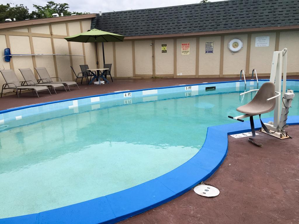 北迈尔斯堡6号汽车旅馆酒店 外观 照片